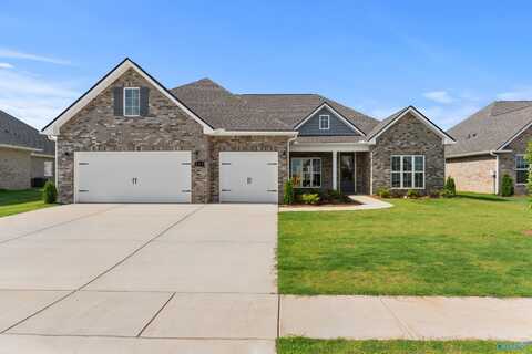 211 Kendall Farms Boulevard, Toney, AL 35773