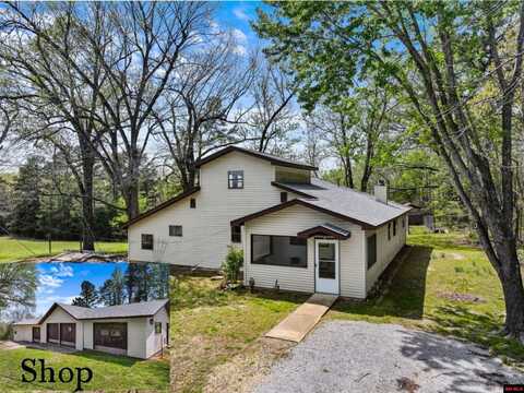 109 CR 555B, Tecumseh, MO 65760