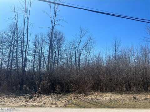 681&682 Rome Rock Creek Road, Roaming Shores, OH 44084