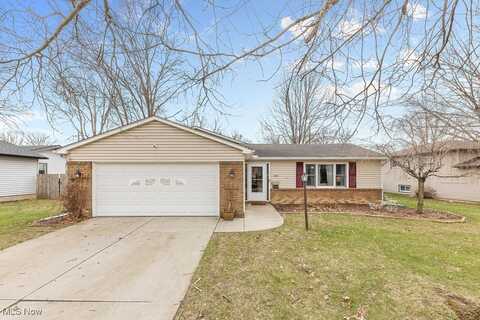 1833 N Nantucket Drive, Lorain, OH 44053