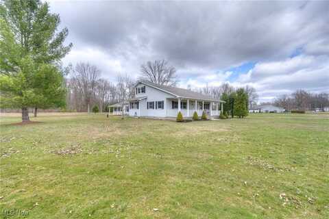 5925 Downs Road NW, Warren, OH 44481