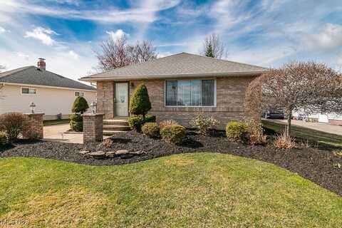 1584 Mallard Drive, Mayfield Heights, OH 44124