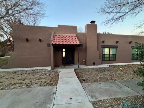 317 Sherrill Lane #14, Roswell, NM 88201