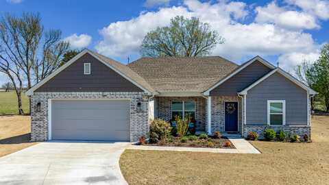409 Fairway Circle, Grove, OK 74344