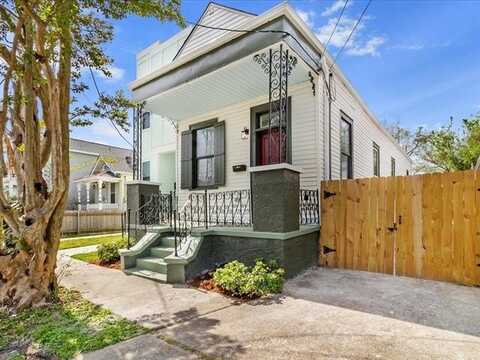 519 S TELEMACHUS Street, New Orleans, LA 70119