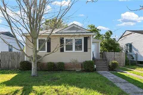 5330 CAMERON Boulevard, New Orleans, LA 70122