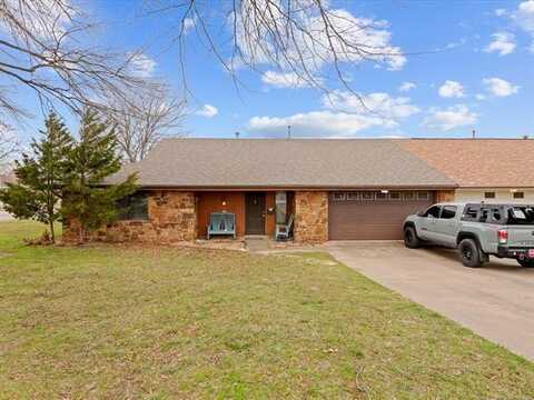 6700 Abbey Road, Bartlesville, OK 74006