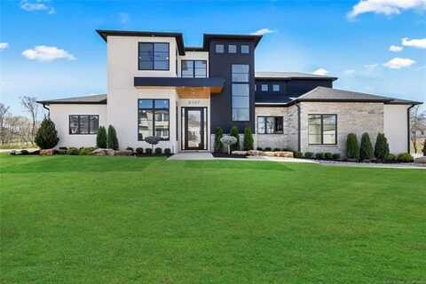 8707 E Elgin Street, Broken Arrow, OK 74014