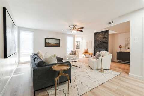 600 NW 4th Street, Oklahoma City, OK 73102