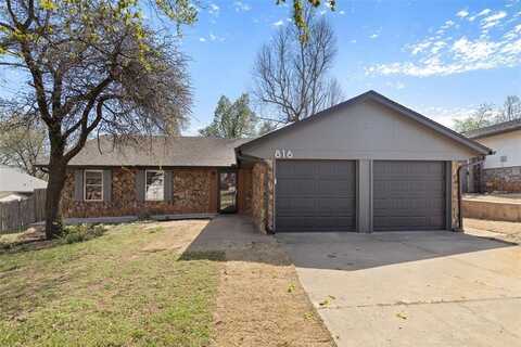 816 Elmwood Drive, Edmond, OK 73013
