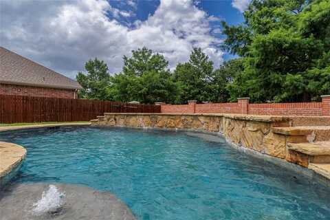 6828 Shoreway Drive, Grand Prairie, TX 75054