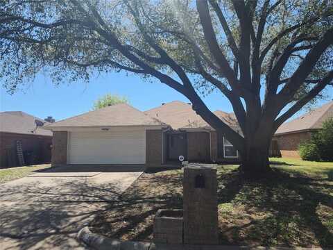 1805 Dorchester Street, Fort Worth, TX 76134