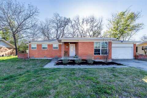 2020 Crestridge St, Stephenville, TX 76401
