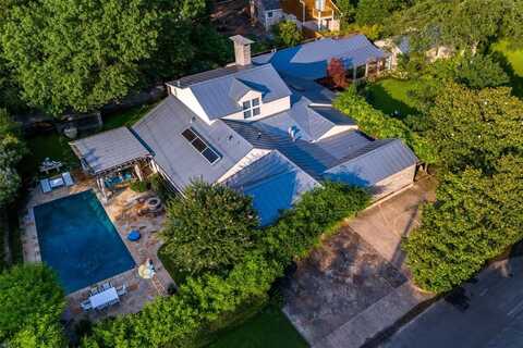 8205 Forest Hills Boulevard, Dallas, TX 75218