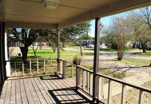 710 Sun Court, Granbury, TX 76049