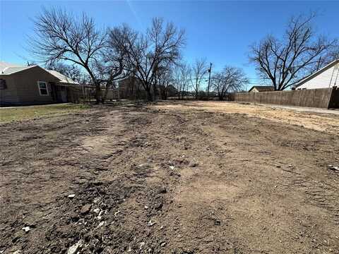 2303 Dartmore Street, Brownwood, TX 76801