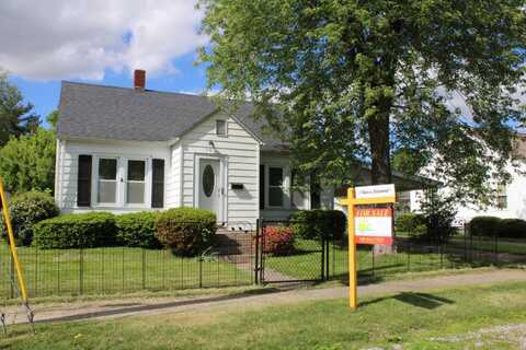 207 W Curry Street, Fairfield, IL 62837