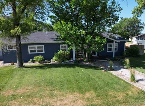101 Church Street, Lewellen, NE 69147