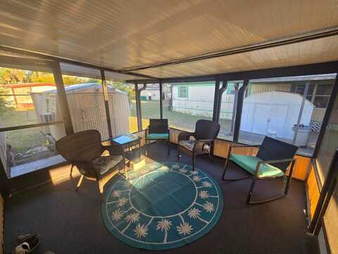 112 Evelyn Dr., Melbourne, FL 32934