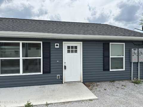 866 E Virginia Avenue, Galena, KS 66739
