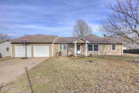 705 Juanita Street, Webb City, MO 64870