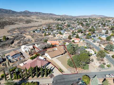 1086 N Broken Wagon Trail, Humboldt, AZ 86327