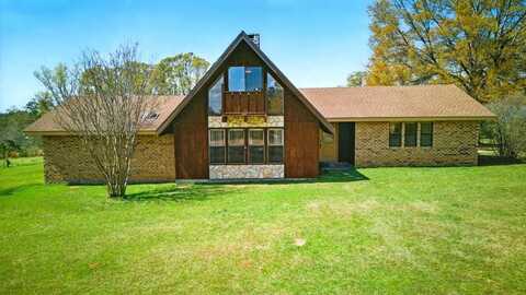 1273 Hilt Fornea Rd, Poplarville, MS 39470