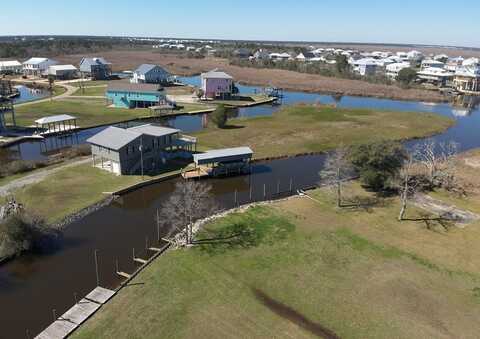 250 Tarpon Dr, Bay Saint Louis, MS 39520