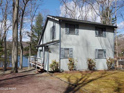 107 Cherry Point Court, Hawley, PA 18428