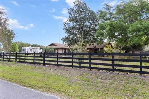 5829 N McKree Terrace, Crystal River, FL 34428