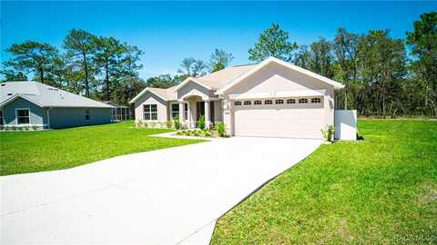 16 Cyclamen Court W, Homosassa, FL 34446