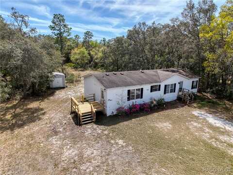 6540 W Holiday Street, Homosassa, FL 34446