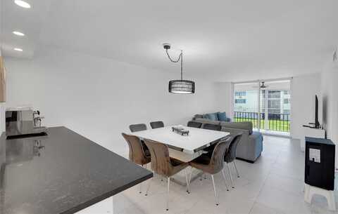 8911 S Hollybrook Blvd, Pembroke Pines, FL 33025