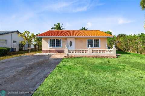 9703 NW 70th Ct, Tamarac, FL 33321