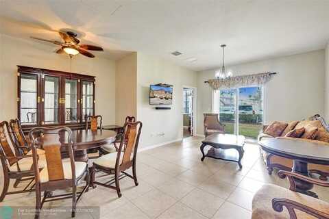 9073 Preston Pl, Tamarac, FL 33321