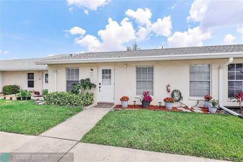 393 Bennington Ln, Lake Worth, FL 33467