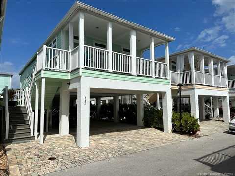 352 NE Starboard Drive, Jensen Beach, FL 34957