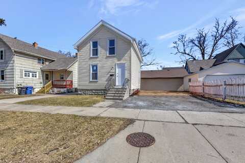 510 GROVE Street, OSHKOSH, WI 54901