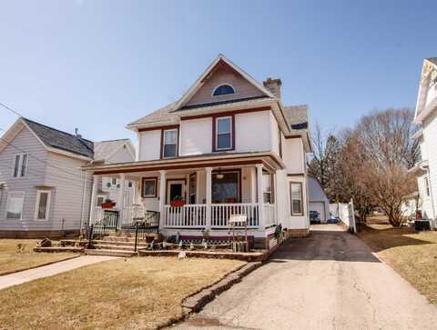 407 S COLLEGE Avenue, FOX LAKE, WI 53933