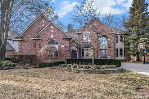 6652 CHIANTI, Shelby, MI 48316