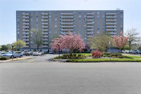 7320 Glenroie Avenue, Norfolk, VA 23505