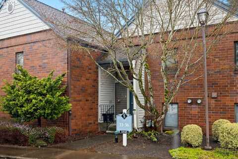 14945 NE SACRAMENTO ST, Portland, OR 97230
