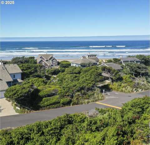 Shoreline DR, Florence, OR 97439