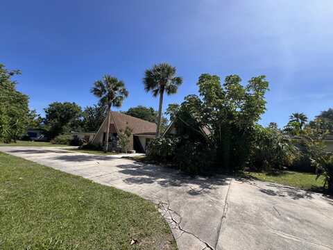800 28th Avenue, Vero Beach, FL 32960