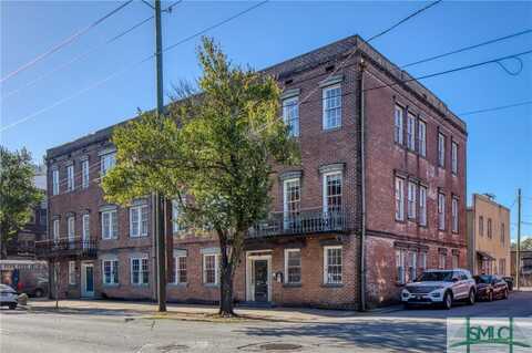 217 Abercorn Street, Savannah, GA 31401