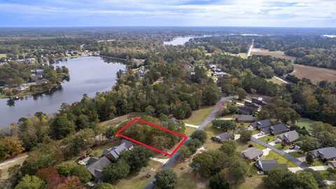 5 Fairway Drive, Manning, SC 29102