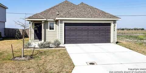 608 Angus, Seguin, TX 78155