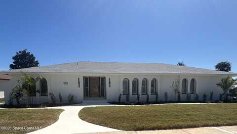490 E Amherst Circle, Satellite Beach, FL 32937