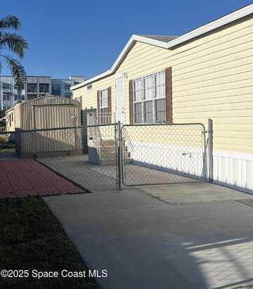2543 Chatham Way NE, Palm Bay, FL 32905