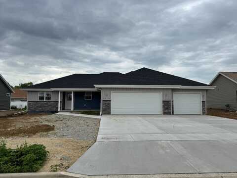 3515 Pickard Drive, Janesville, WI 53546